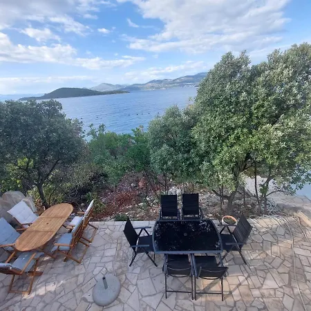 Ivusic * Dubrava (Dubrovnik-Neretva)