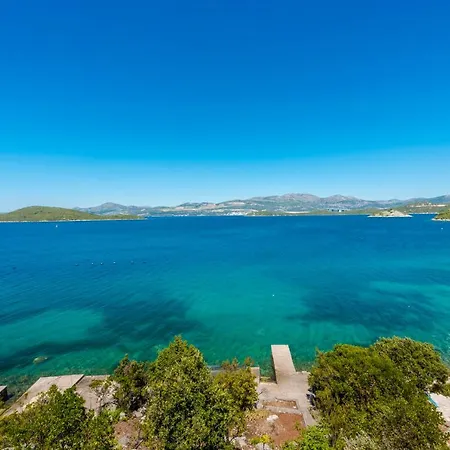 Ivusic * Dubrava (Dubrovnik-Neretva)