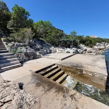 Ivusic * Dubrava (Dubrovnik-Neretva)