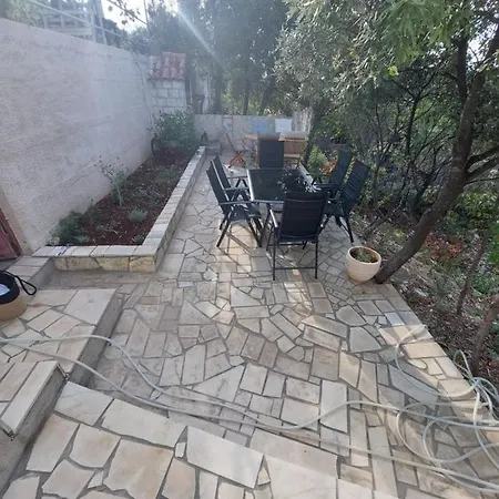 Ivusic Dubrava (Dubrovnik-Neretva)